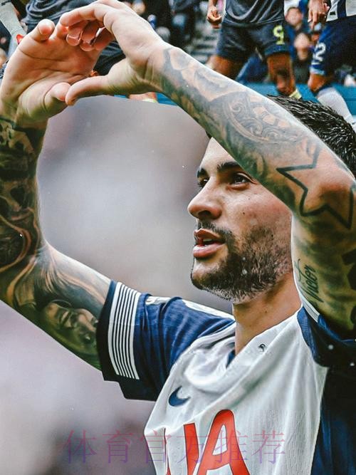 记者:曼联巴黎皇马曾有意罗梅罗 但热刺拒绝出售 记者:曼联巴黎皇马曾有意罗梅罗 但热刺拒绝出售